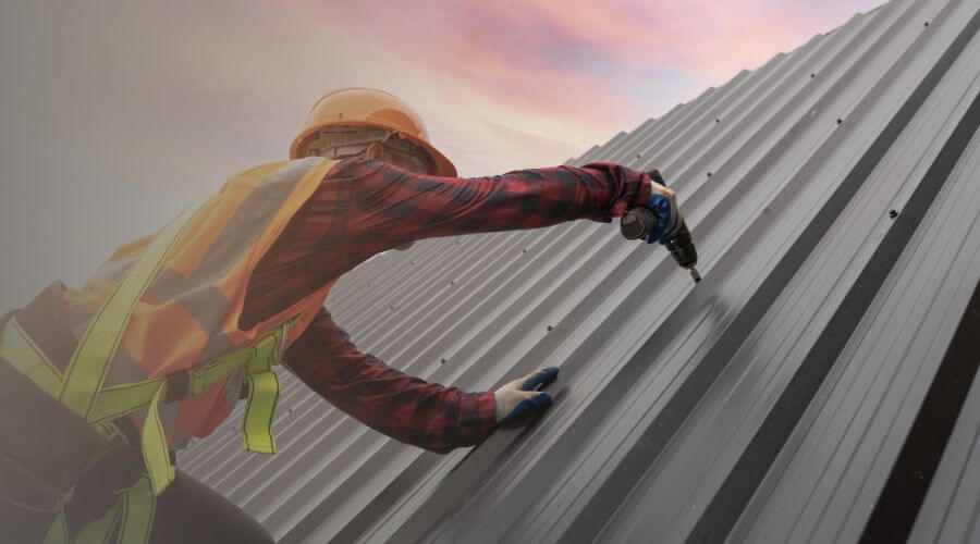 Expert Emergency Roof Repairs services in Forestville, WI